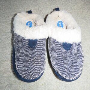 Floopi Faux Fur Lined Clog Slipper Size Small 5/6 - Navy Blue